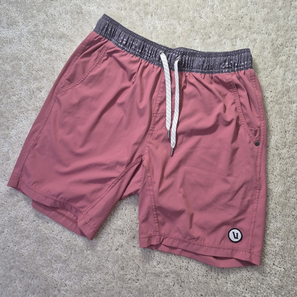 Vuori Kore Shorts Men Small Red 7.5 Inch Performance Activewear Running Outdoor